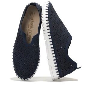 NWT Project Cloud “Rose” Memory Foam Shoes – Size 10 (sz 11 but run small)